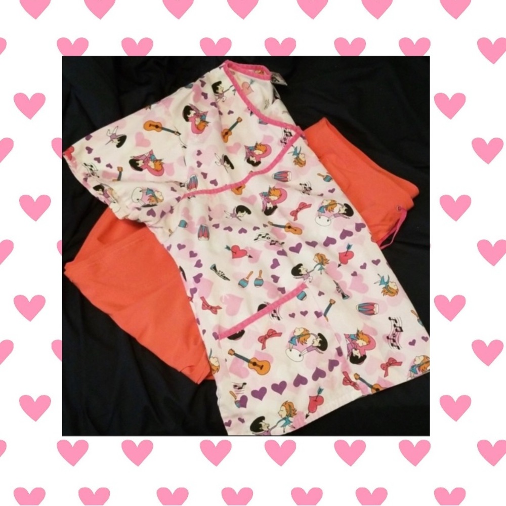 Smitten Scrub Set ♥︎